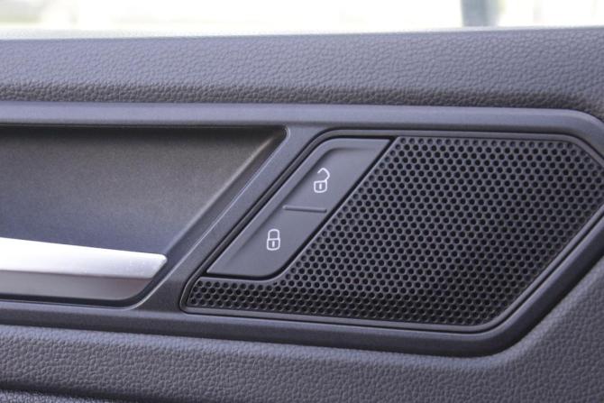 Volkswagen Tiguan II с пробегом 2018 года, цена 2 130 000 рублей, 147857 км, внедорожник, Автокод Объявления