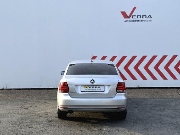 Volkswagen Polo V Рестайлинг с пробегом 2016 года, цена 810 000 рублей, 187000 км, седан, Автокод Объявления