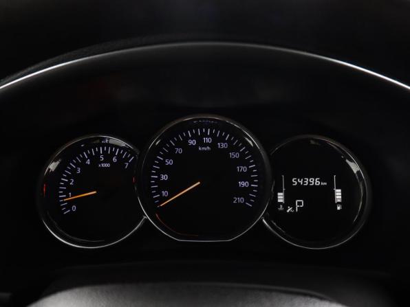 Renault Logan II Рестайлинг с пробегом 2019 года, цена 1 175 000 рублей, 54395 км, седан, Автокод Объявления