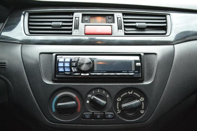Mitsubishi Lancer IX Рестайлинг с пробегом 2007 года, цена 430 000 рублей, 270083 км, седан, Автокод Объявления