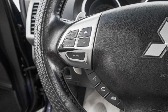 Mitsubishi Outlander II с пробегом 2008 года, цена 939 000 рублей, 364000 км, внедорожник, Автокод Объявления
