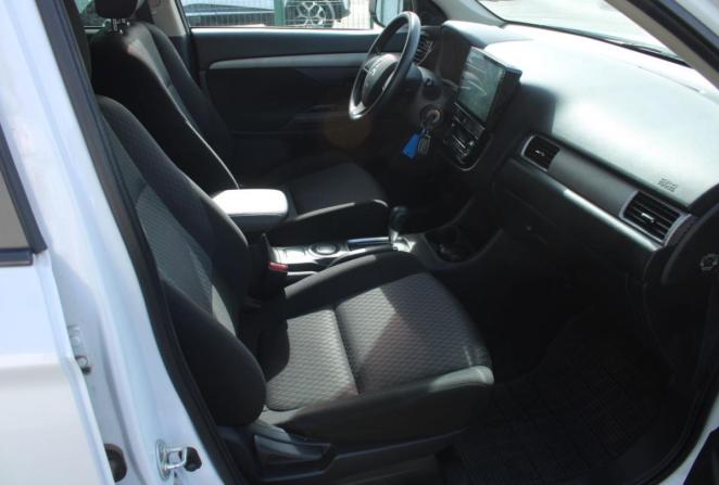 Mitsubishi Outlander III с пробегом 2014 года, цена 1 375 000 рублей, 107832 км, внедорожник, Автокод Объявления