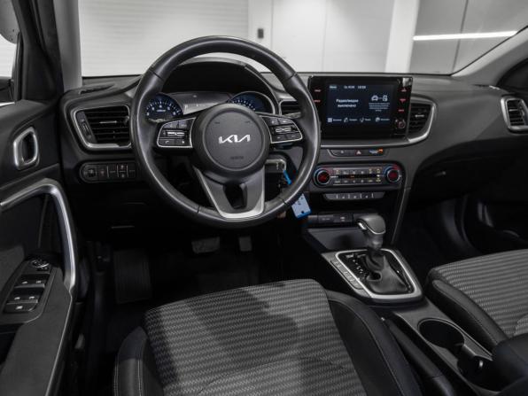 Kia Ceed III Рестайлинг с пробегом 2022 года, цена 2 240 000 рублей, 68212 км, хэтчбек, Автокод Объявления