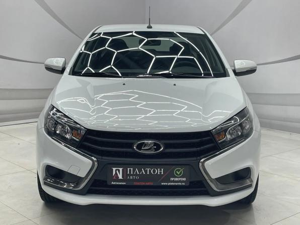 Lada (ВАЗ) Vesta I с пробегом 2018 года, цена 975 000 рублей, 59000 км, седан, Автокод Объявления