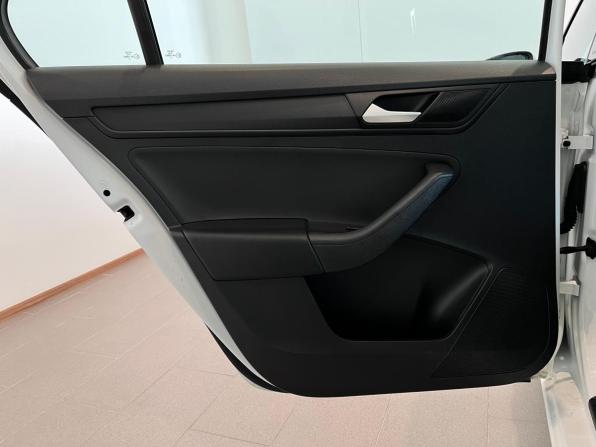 Volkswagen Polo VI с пробегом 2021 года, цена 1 650 000 рублей, 110539 км, лифтбек, Автокод Объявления