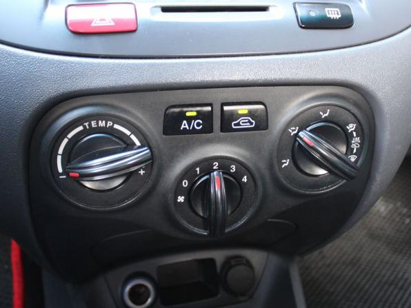 Kia Rio II Рестайлинг с пробегом 2010 года, цена 379 000 рублей, 219511 км, седан, Автокод Объявления