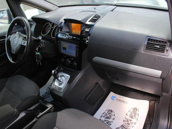 Opel Zafira B Рестайлинг с пробегом 2011 года, цена 740 000 рублей, 149000 км, компактвэн, Автокод Объявления
