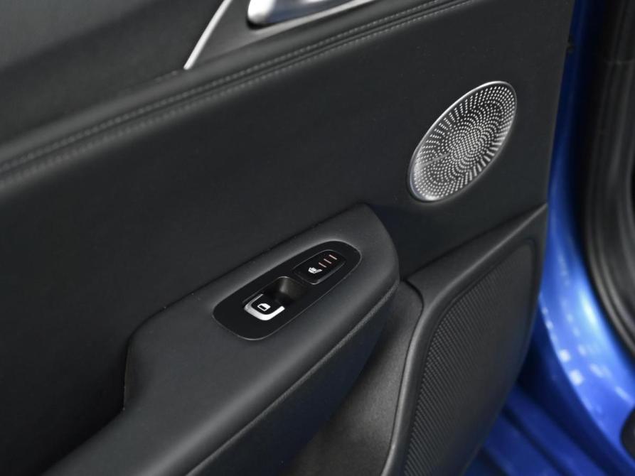 Kia Stinger I Москва  - изображение 17