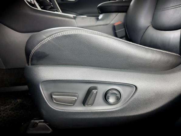 Toyota RAV4 V (XA50) с пробегом 2019 года, цена 3 190 000 рублей, 135425 км, внедорожник, Автокод Объявления