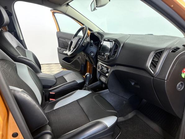 Lada (ВАЗ) XRAY I с пробегом 2021 года, цена 1 030 000 рублей, 117755 км, хэтчбек, Автокод Объявления