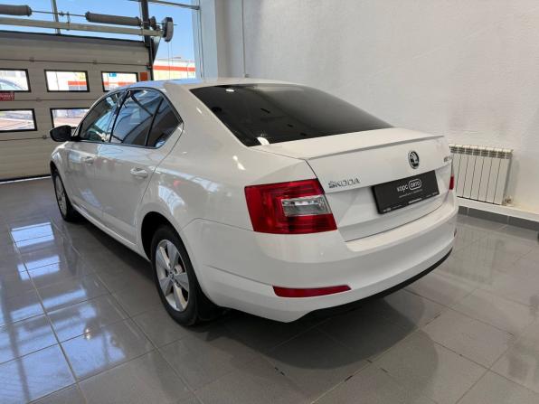 Skoda Octavia III (A7) с пробегом 2014 года, цена 1 215 000 рублей, 242536 км, лифтбек, Автокод Объявления