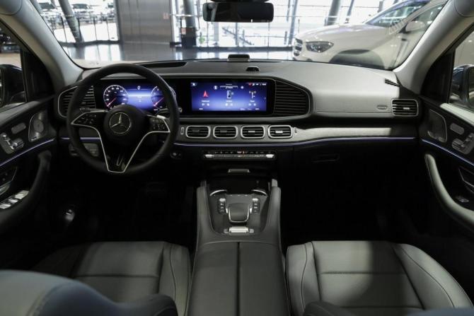 Новый Mercedes-Benz GLE II (V167) Рестайлинг 2026 года, цена 13 650 000 рублей, внедорожник, Автокод Объявления