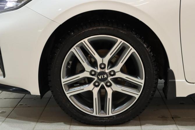Kia Cerato IV с пробегом 2021 года, цена 2 195 000 рублей, 75366 км, седан, Автокод Объявления