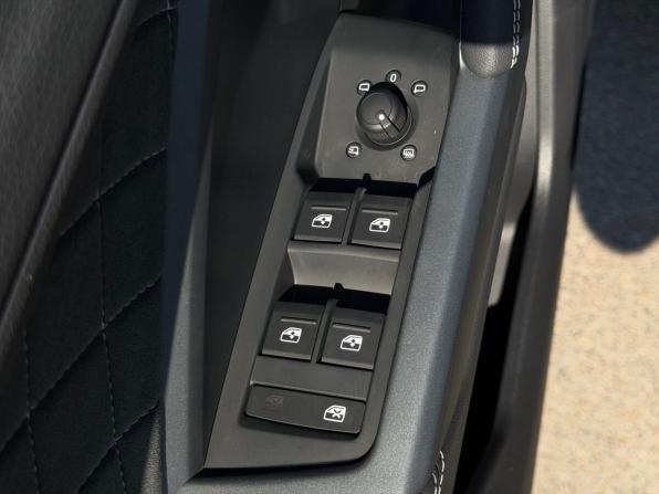 Audi Q3 II (F3) с пробегом 2026 года, цена 3 850 000 рублей, 25 км, внедорожник, Автокод Объявления