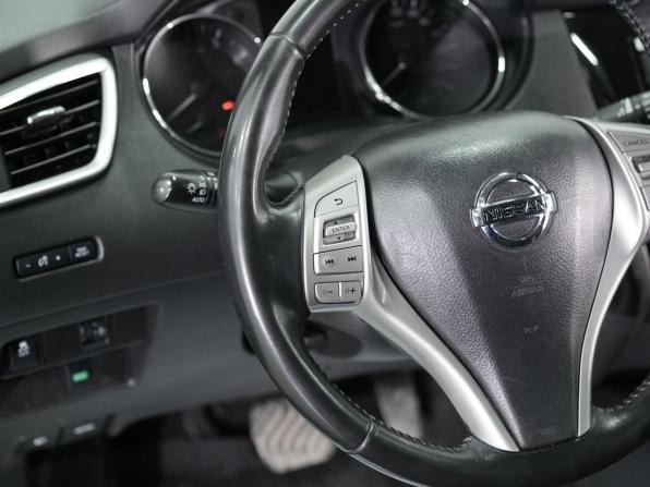 Nissan Qashqai II с пробегом 2018 года, цена 1 490 000 рублей, 230946 км, внедорожник, Автокод Объявления