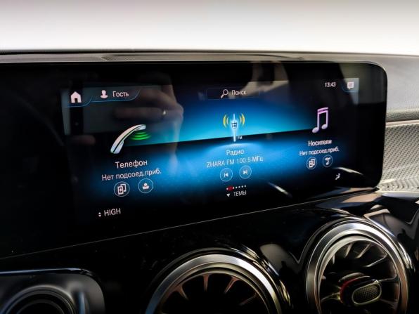 Mercedes-Benz GLB I (X247) с пробегом 2021 года, цена 4 055 000 рублей, 64051 км, внедорожник, Автокод Объявления