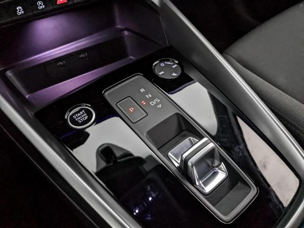 Audi A3 IV (8Y) с пробегом 2021 года, цена 3 090 000 рублей, 14338 км, седан, Автокод Объявления