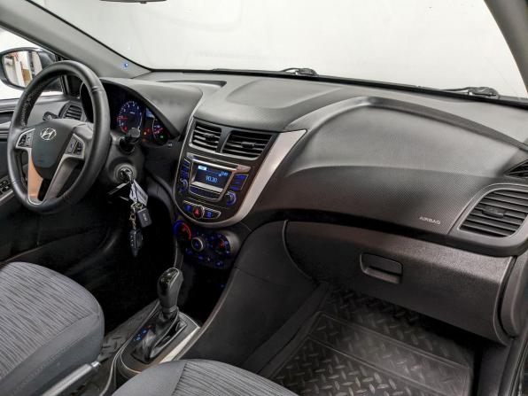 Hyundai Solaris I Рестайлинг с пробегом 2014 года, цена 790 000 рублей, 172792 км, хэтчбек, Автокод Объявления