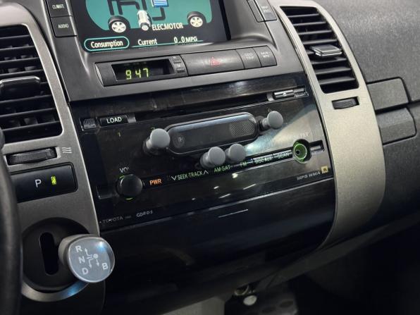 Toyota Prius II Рестайлинг (XW20) с пробегом 2009 года, цена 799 000 рублей, 217000 км, лифтбек, Автокод Объявления