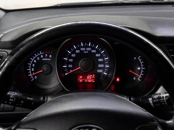 Kia Rio III Рестайлинг с пробегом 2015 года, цена 1 080 000 рублей, 141567 км, седан, Автокод Объявления