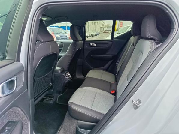 Volvo XC40 I с пробегом 2021 года, цена 2 699 995 рублей, 74745 км, внедорожник, Автокод Объявления