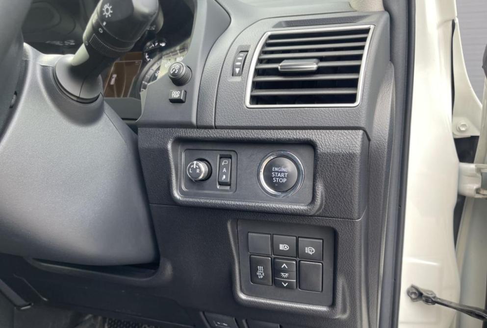 Toyota Land Cruiser Prado 150 Series Рестайлинг 2 Красноярск  - изображение 17