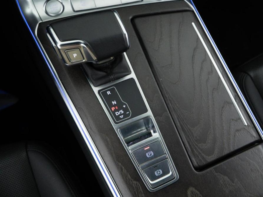 Audi A6 V (C8) Москва  - изображение 17