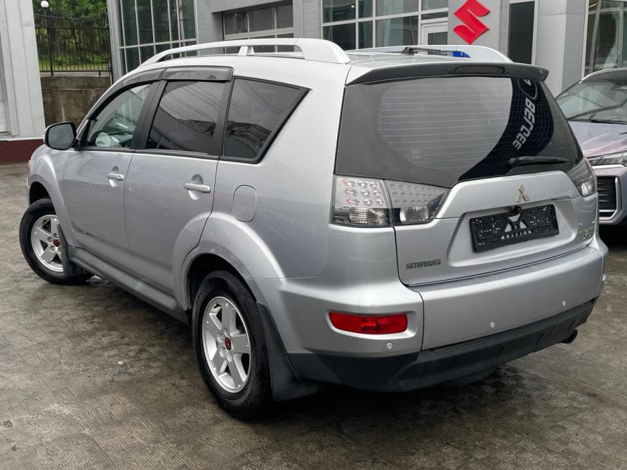 Mitsubishi Outlander II Рестайлинг Мурманск  - изображение 6