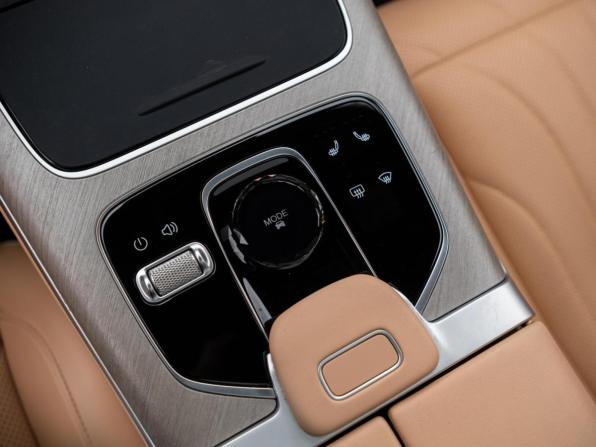 Jaecoo J8 с пробегом 2024 года, цена 2 999 000 рублей, 71454 км, внедорожник, Автокод Объявления
