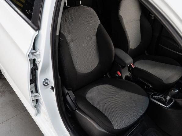 Hyundai Solaris I с пробегом 2014 года, цена 899 000 рублей, 101766 км, седан, Автокод Объявления