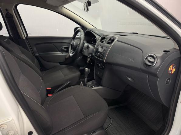 Renault Sandero II Рестайлинг с пробегом 2019 года, цена 1 320 000 рублей, 47233 км, хэтчбек, Автокод Объявления