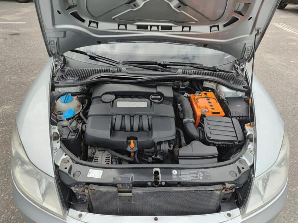 Skoda Octavia II (A5) Рестайлинг с пробегом 2011 года, цена 620 000 рублей, 264712 км, лифтбек, Автокод Объявления