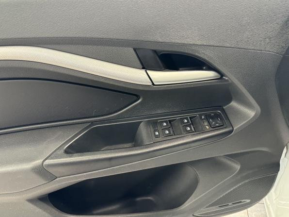 Lada (ВАЗ) Vesta I с пробегом 2022 года, цена 1 078 000 рублей, 26883 км, седан, Автокод Объявления