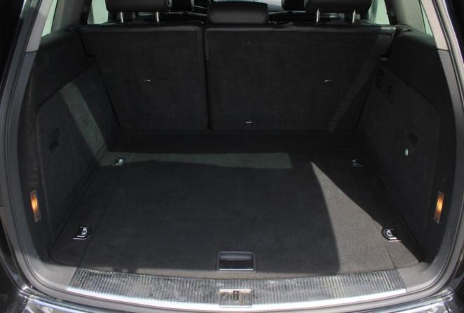 Volkswagen Touareg I Рестайлинг с пробегом 2008 года, цена 1 040 000 рублей, 258356 км, внедорожник, Автокод Объявления