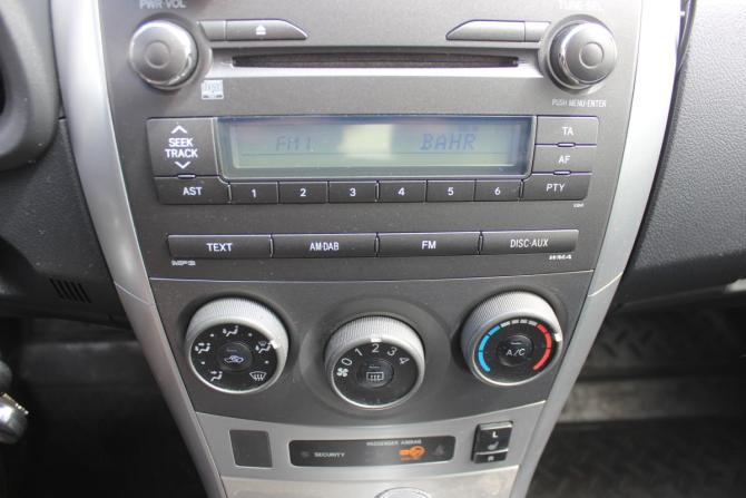 Toyota Corolla X (E140 E150) Рестайлинг с пробегом 2011 года, цена 1 237 000 рублей, 86442 км, седан, Автокод Объявления