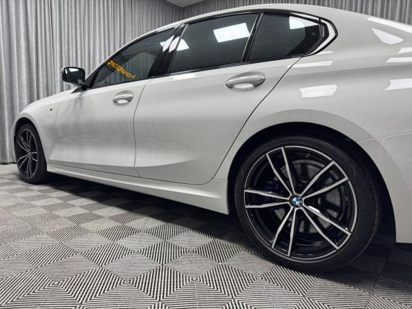 BMW 3 серии VII (G2x) с пробегом 2021 года, цена 4 700 000 рублей, 37297 км, седан, Автокод Объявления