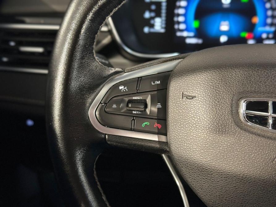 Geely Atlas Pro Великий Новгород  - изображение 13