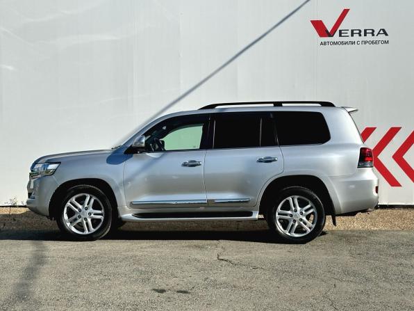 Toyota Land Cruiser 200 Series Рестайлинг 2 с пробегом 2020 года, цена 8 120 000 рублей, 155042 км, внедорожник, Автокод Объявления