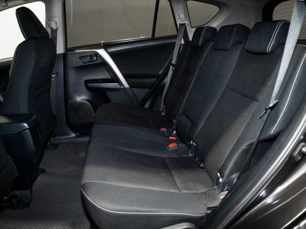 Toyota RAV4 IV (XA40) с пробегом 2015 года, цена 2 300 000 рублей, 122900 км, внедорожник, Автокод Объявления