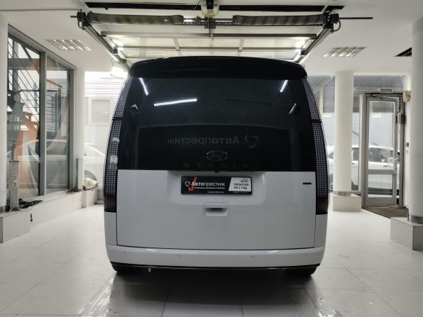 Hyundai Staria I с пробегом 2024 года, цена 5 990 000 рублей, 42699 км, минивэн, Автокод Объявления