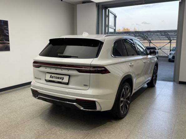 Geely Monjaro I с пробегом 2023 года, цена 3 450 000 рублей, 13940 км, внедорожник, Автокод Объявления