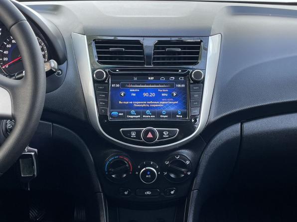 Hyundai Solaris I с пробегом 2012 года, цена 880 000 рублей, 96105 км, седан, Автокод Объявления