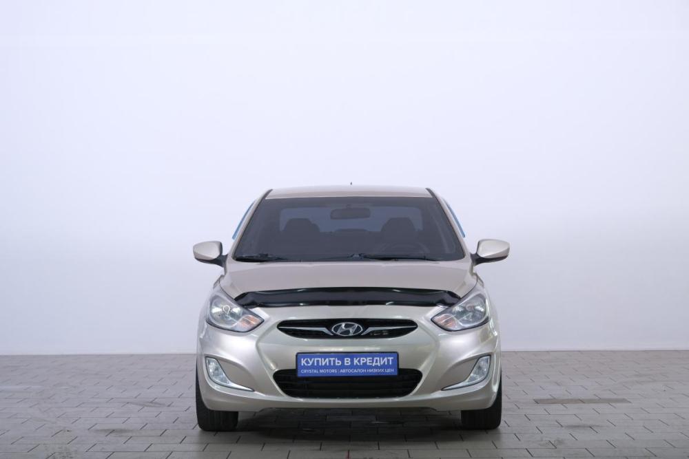 Hyundai Solaris I Омск  - изображение 2
