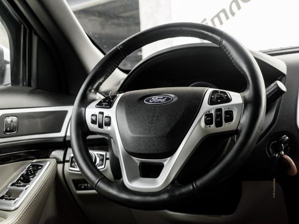 Ford Explorer V с пробегом 2012 года, цена 1 890 000 рублей, 210498 км, внедорожник, Автокод Объявления