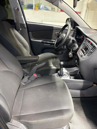 Kia Rio II Рестайлинг с пробегом 2011 года, цена 689 000 рублей, 177800 км, седан, Автокод Объявления