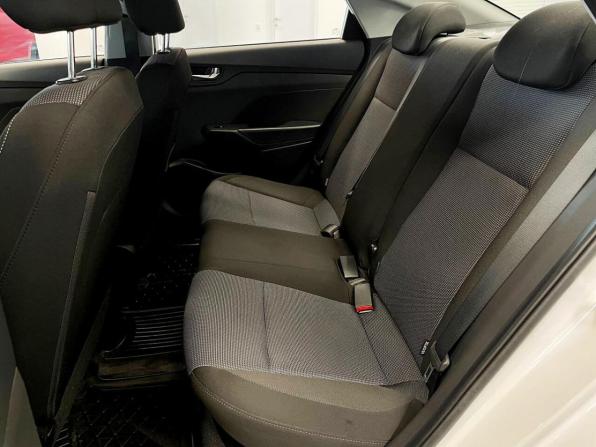 Hyundai Solaris II Рестайлинг с пробегом 2022 года, цена 1 541 000 рублей, 88001 км, седан, Автокод Объявления