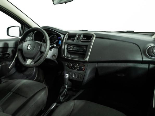 Renault Logan II с пробегом 2016 года, цена 549 777 рублей, 199000 км, седан, Автокод Объявления