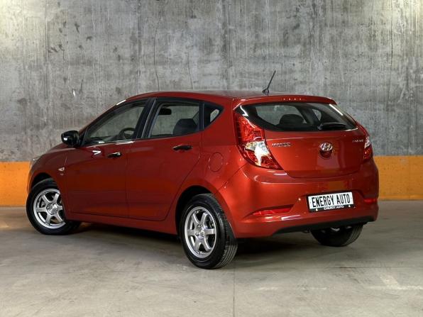 Hyundai Solaris I Рестайлинг с пробегом 2015 года, цена 1 280 000 рублей, 58457 км, хэтчбек, Автокод Объявления