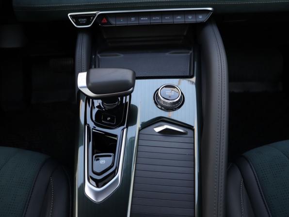 Geely Monjaro I Рестайлинг с пробегом 2024 года, цена 3 399 000 рублей, 28614 км, внедорожник, Автокод Объявления