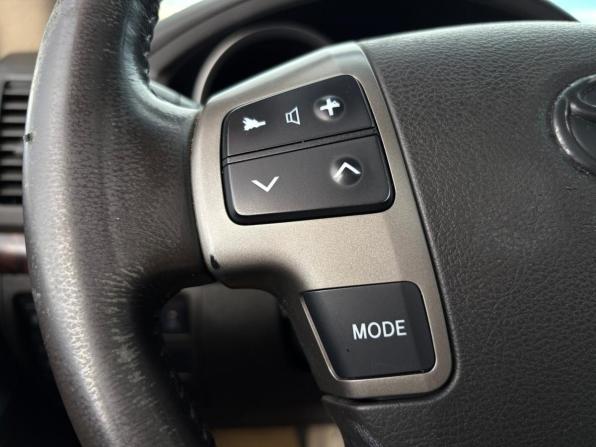 Toyota Land Cruiser 200 Series с пробегом 2011 года, цена 2 580 000 рублей, 321650 км, внедорожник, Автокод Объявления